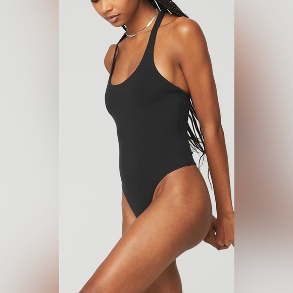 ALO Sleek Back Bodysuit - Picture 2 of 9